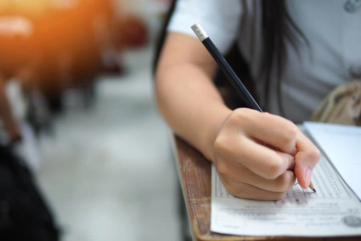 Examen PIENSE II: Guía completa de temas 2026